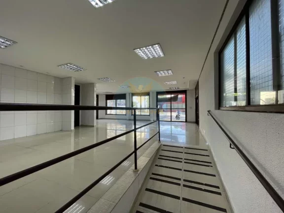 Imagem Sala Comercial a Venda no bairro Granja Viana - Carapicuíba, SP