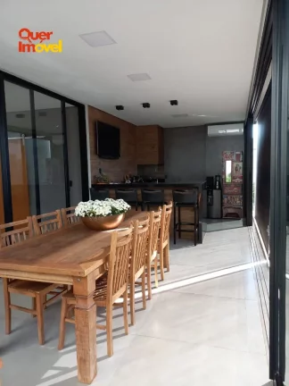 Imagem Casa de alto padrão em condomínio no Residencial Alto do Castelo, Ribeirão Preto-SP 4 quartos, 4 suítes, 2 salas, 3 banheiros, 4 vagas garagem, 378,11 m² Quer Imóvel Negócios Imobiliários