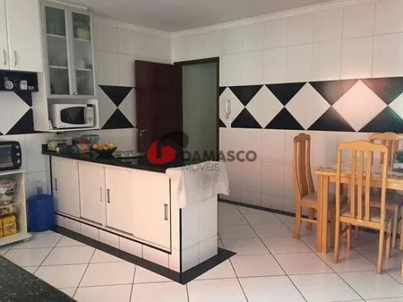 Imagem Sobrado à venda 3 Quartos, 3 Suites, 2 Vagas, 325M², Olímpico, São Caetano do Sul - SP