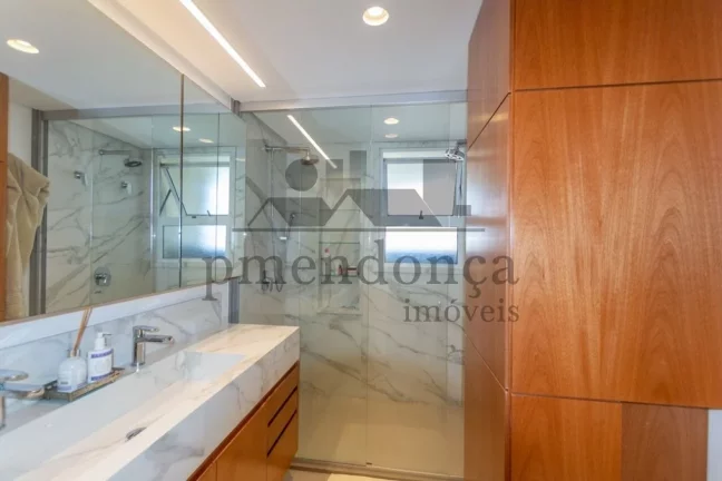 Imagem Apartamento à venda em Perdizes com 4 suítes e 4 vagas, 230m2