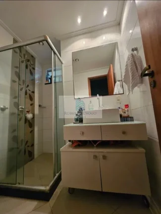 Imagem Imperdível! Apartamento à venda em Icaraí, Niterói-RJ: 3 quartos, 1 suíte, 2 banheiros e 1 vaga de garagem.