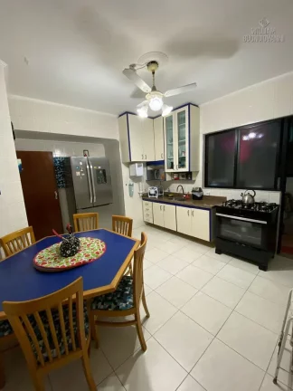Imagem Apartamento 4 dormitórios sendo 1 suíte no coração da Vila Guilhermina