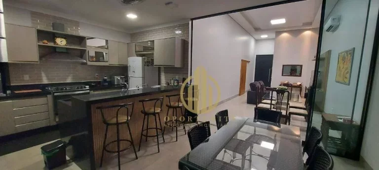 Imagem Casa no condomínio San Marco 3 dormitórios com 3 suítes - varanda gourmet - piscina -