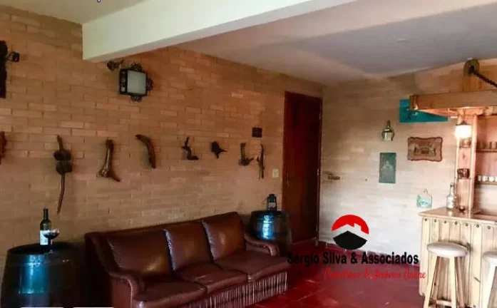 Imagem Casa a Venda na Região do Alto do Capivari Campos do Jordão - SP
