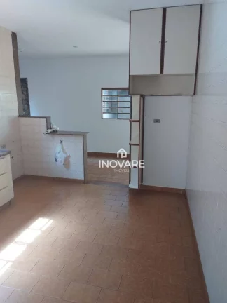 Imagem Casa com 3 dormitórios à venda, 200 m² por R$ 650.000,00 - Alto da Boa Vista - Itumbiara/GO