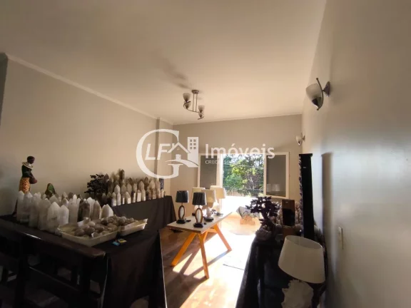 Imagem Oportunidade única: Casa comercial com 7 quartos e 6 vagas de garagem na Vila Carvalho, Campo Grande-MS!