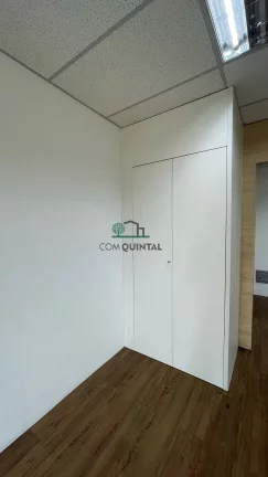 Imagem Sala Comercial à Venda, 41 m² em Granja Viana - Cotia