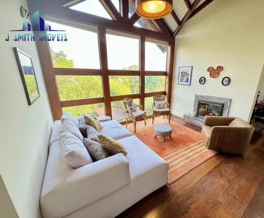Imagem CASA ESPETACULAR, 5 SUÍTES. VENDA DE "PORTEIRA FECHADA", COMPLETA !!