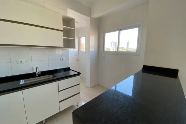 Imagem Apartamento moderno com cozinha integrada à sala, 2 quartos e 1 vaga para locação na Freguesia do Ó
