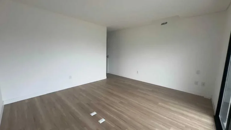 Imagem Casa com 3 dormitórios sendo 1 suíte e 2 vagas garagem - Campeche | Florianópolis/SC