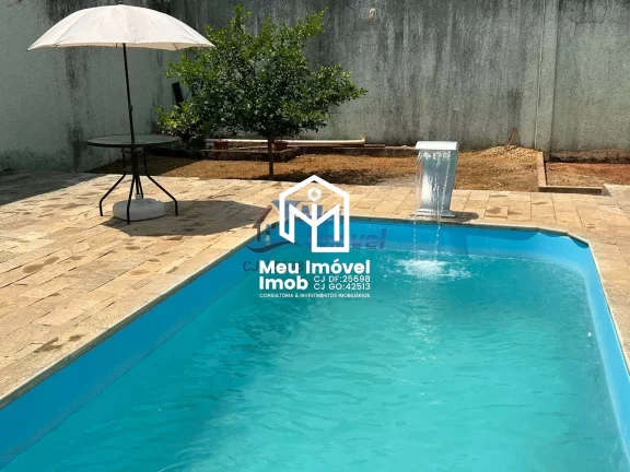 Imagem CASA 4 Quartos 3 Suítes 2 Vaga 400m² Armários Piscina aquecida Jardim