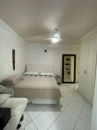 Imagem AMPLO APARTAMENTO COM 3 DORMITÓRIOS, SENDO 1 SUÍTE, 2 VAGAS, NA REGIÃO NOBRE DA PITANGUEIRAS NO GUARUJÁ.