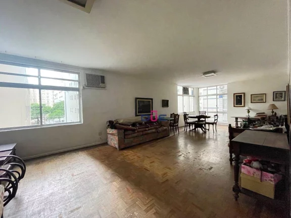 Imagem Apartamento com 3 dormitórios à venda, 224 m² por R$ 935.000 - Gonzaga - Santos/SP