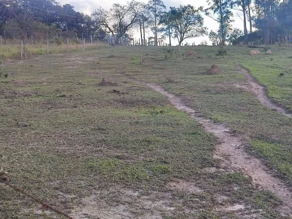 Imagem Sítio com 3 dormitórios à venda, 17000 m² por R$ 430.000,00 - Rio Acima - Itapetininga/SP