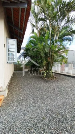 Imagem TERRENO COM CASA NO VILA NOVA