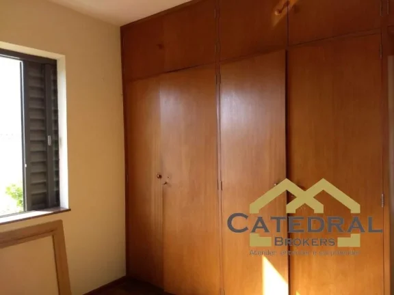 Imagem Sobrado à venda, 233 m² por R$ 1.250.000,00 - Retiro - Jundiaí/SP