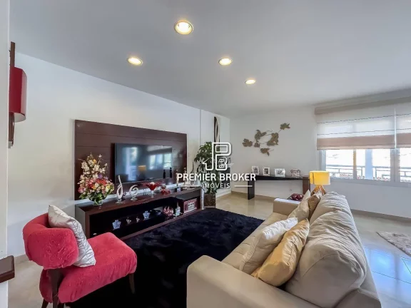 Imagem Casa à venda, 156 m² por R$ 900.000,00 - Vargem Grande - Teresópolis/RJ