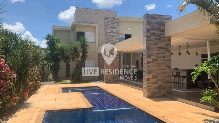 Imagem Casa de Luxo no Condomínio Sete Lagos em Itatiba com 4 Quartos e Lazer