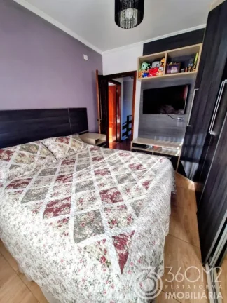 Imagem Sobrado para Venda em Ribeirão Pires / SP no bairro Centro de Ouro Fino Paulista