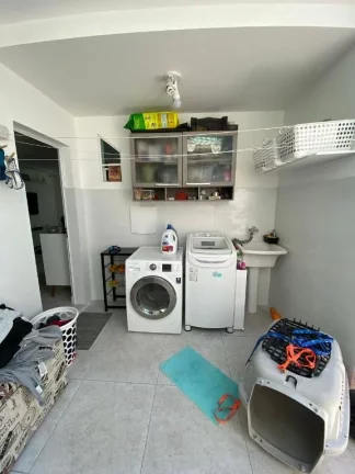 Imagem Sobrado com 2 dormitórios à venda, 120 m² por R$ 480.000,00 - Jardim Estela - Poá/SP