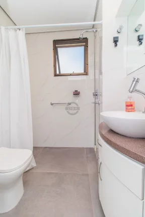 Imagem Apartamento à venda em Porto Alegre, Petrópolis, com 2 quartos, 74,1m2