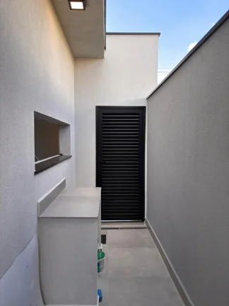 Imagem Imperdível: Casa em Condomínio à venda na Vila Nova Sorocaba, com 3 quartos e 146,62m² de área!