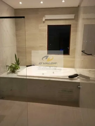 Imagem Vendo Casa, Porteira Fechada, em Condomínio Fechado com 300m², 5 quartos, s/ 2 suítes e 4 vagas
