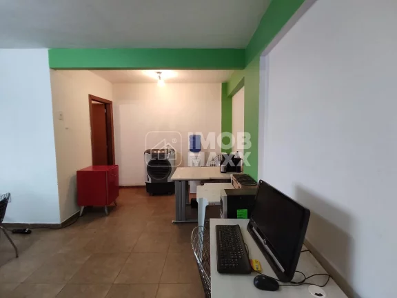 Imagem Sala comercial à venda em Taguatinga Norte, 33m², 1 banheiro, excelente localização. Oportunidade!