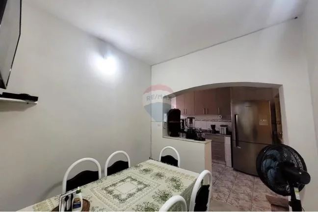 Imagem Casa com 5 quartos 200 m², Honório Gurgel, Rio de Janeiro.
