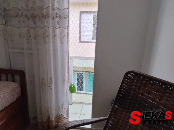Imagem Imperdível casa à venda na Vila Ré, São Paulo-SP: 3 quartos, 1 suíte, 1 sala, 2 banheiros, 2 vagas, 70m²!