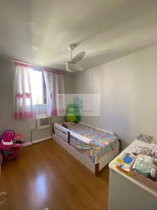 Imagem Imperdível oportunidade de investimento: Apartamento de 2 quartos na Taquara, Rio de Janeiro-RJ, com 51m² e vaga de garagem.