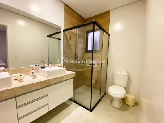 Imagem Com 190 m² de área construída, essa casa térrea encanta pela planta bem distribuída, ambientes ...