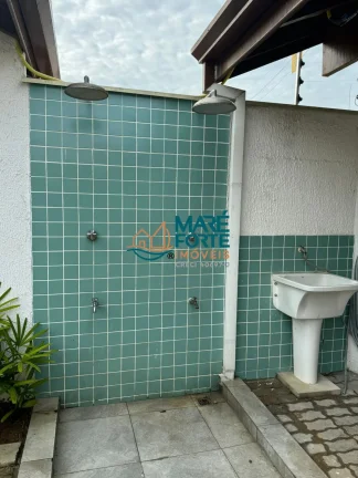 Imagem Chalé à venda próximo à praia Saco da Ribeira