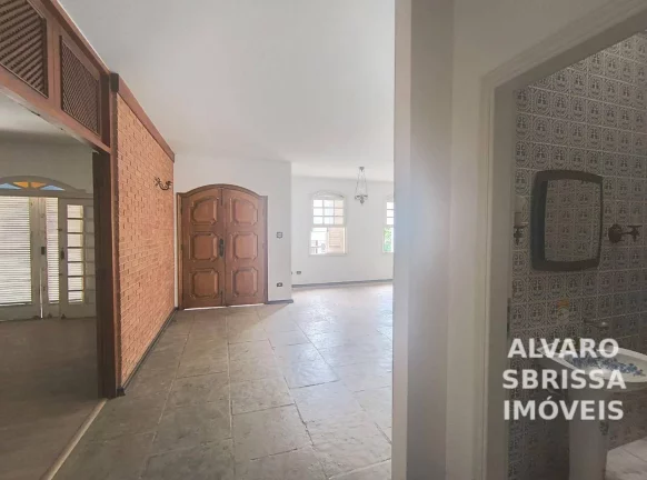 Imagem Casa Comercial ou Residencial com 4 dormitórios 4 salas amplas 615 m2 à venda no B Brasil perfeita para escritórios clínicas consultórios