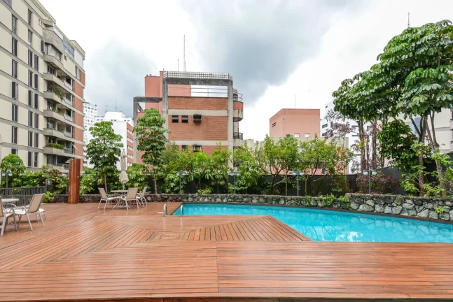 Apartamento com 3 Quartos à Venda, 133 m² em Real Parque - São Paulo