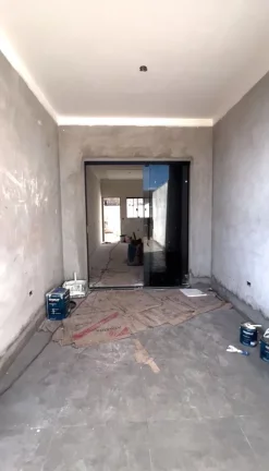 Imagem Casa para Venda em Sarandi, Jardim Cruzeiro, 3 dormitórios, 1 banheiro, 2 vagas