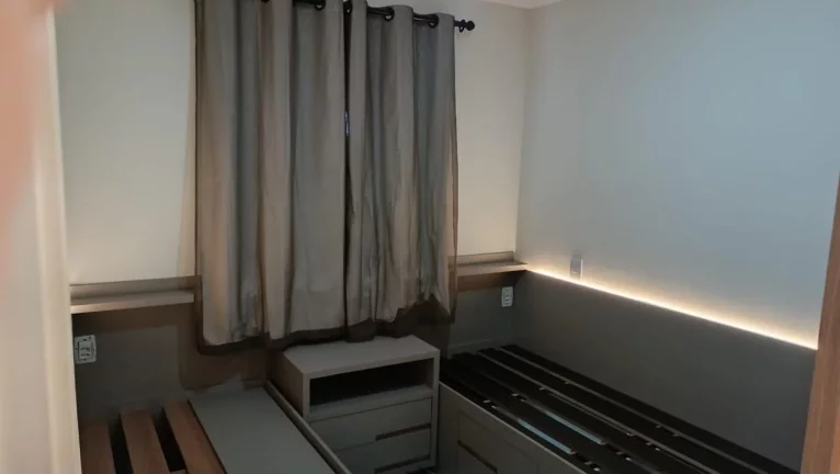 Imagem APTO 7º ANDAR - 2 DORM COM ELEVADOR - CONDOMÍNIO PRAÇA DAS ÁRVORES