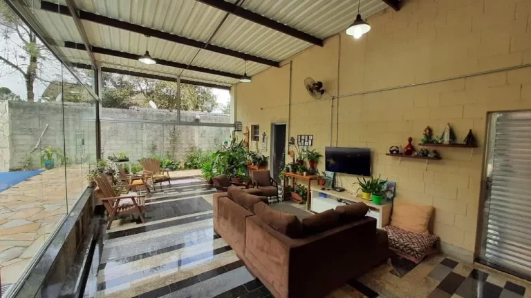 Imagem Chácara com 3 dormitórios à venda, 630 m² por R$ 499.000,00 - Caxangá - Suzano/SP