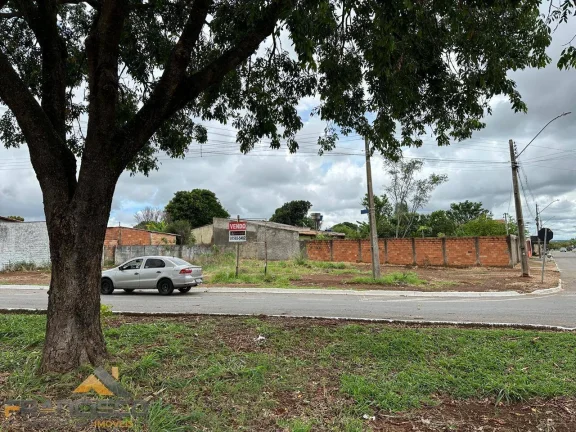 Imagem TERRENO COMERCIAL DE ESQUINA NO ITAIPU - GOIÂNIA