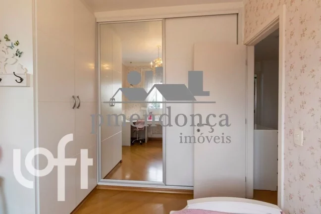 Imagem Apartamento em Perdizes andar alto com 4 quartos ( 3 sui­tes ) e 3 vagas, 158m²
