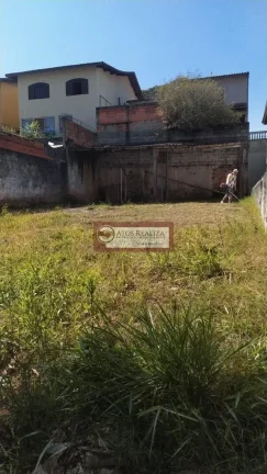 Imagem Vendo Grande Oportunidade no parque das árvores. Vendo TERRENO de 250m² no parque das árvores, próximo a estação Grajaú da CPTM e terminal de ônibus, terreno plano e documentação regularizada preparado para sua construção. Valor de oportunidade: R$: 430.0