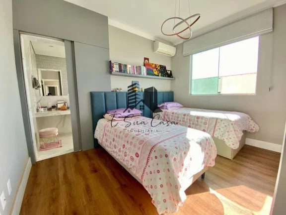 Imagem Casa de 4 quartos, Condomínio Fazenda Da Serra.