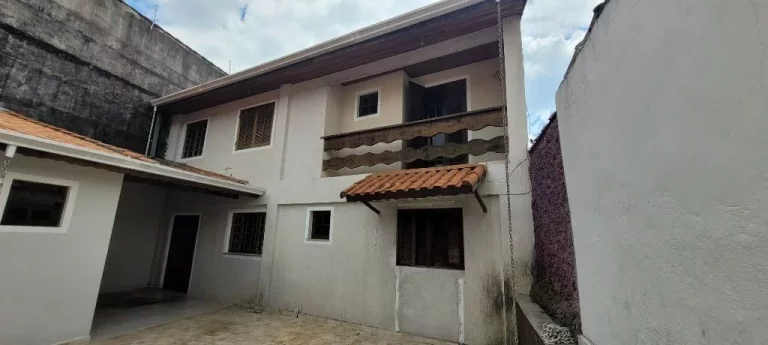 Imagem Casa com 5 dormitórios à venda, 287 m² por R$ 1.600.000,00 - Vila Acoreana - Poá/SP