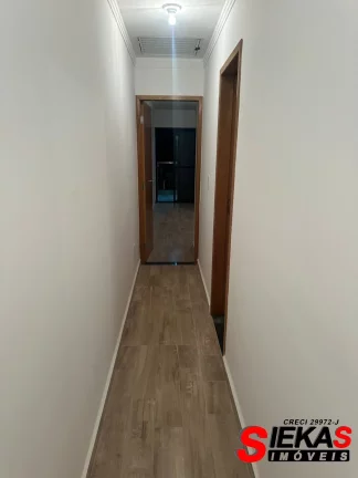 Imagem Imperdível! Casa à venda na Penha de França, São Paulo-SP: 3 quartos, 1 sala, 1 banheiro, 2 vagas de garagem, 130,00 m².