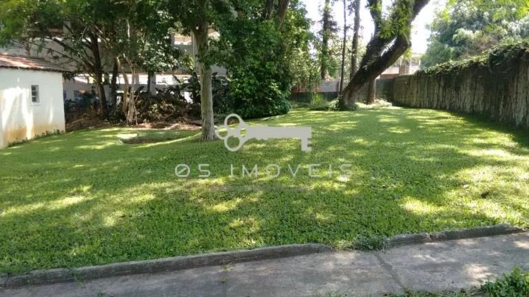 Imagem Terreno à venda na Granja Viana com 100m de frente:ideal para incorporação!