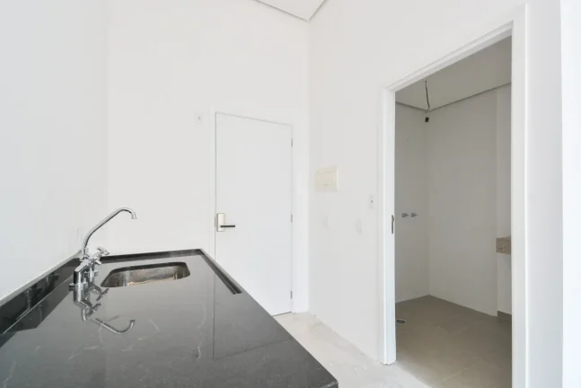 Imagem Studio 27M², 1Q, 1 Banheiro, Academia, Churrasqueira, Piscina, Salão de Festas e Jogos, Deck Molhado, Brinquedoteca, Bicicletário, Bar, Portaria 24h.