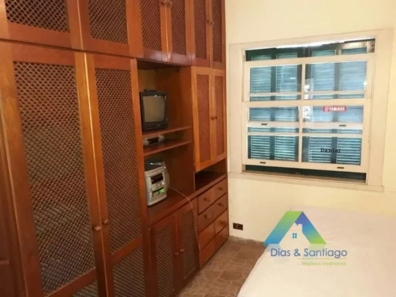 Imagem ACLIMAÇÃO Sobrado 350M² e EDICULA, 3 dormitórios 1 suíte, varanda gourmet, 7 vagas a 800 metros da estação do metro Vergueiro !!!