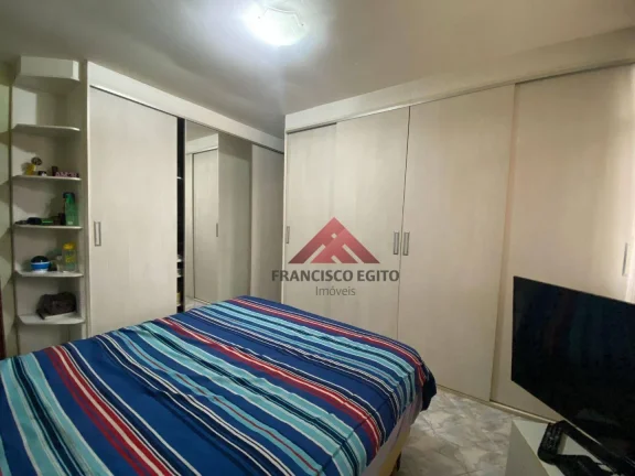 Imagem Casa com 5 dormitórios à venda por R$ 550.000,00 - Patronato - São Gonçalo/RJ