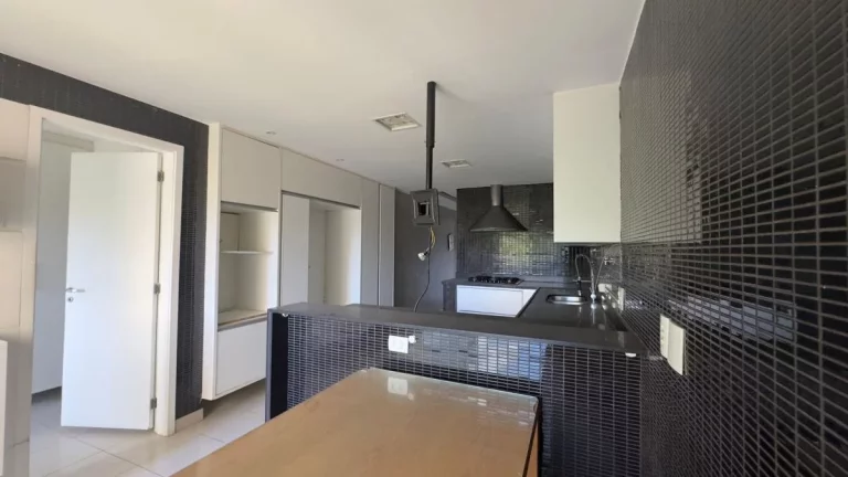 Imagem Apartamento com 4 Quartos para Alugar, 233 m² em Barra Da Tijuca - Rio De Janeiro