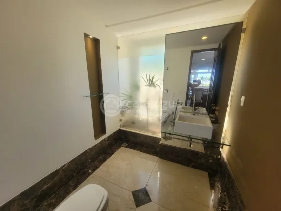 Imagem Casa Padrão à Venda em Ponta Negra, Natal - 5 Dormitórios